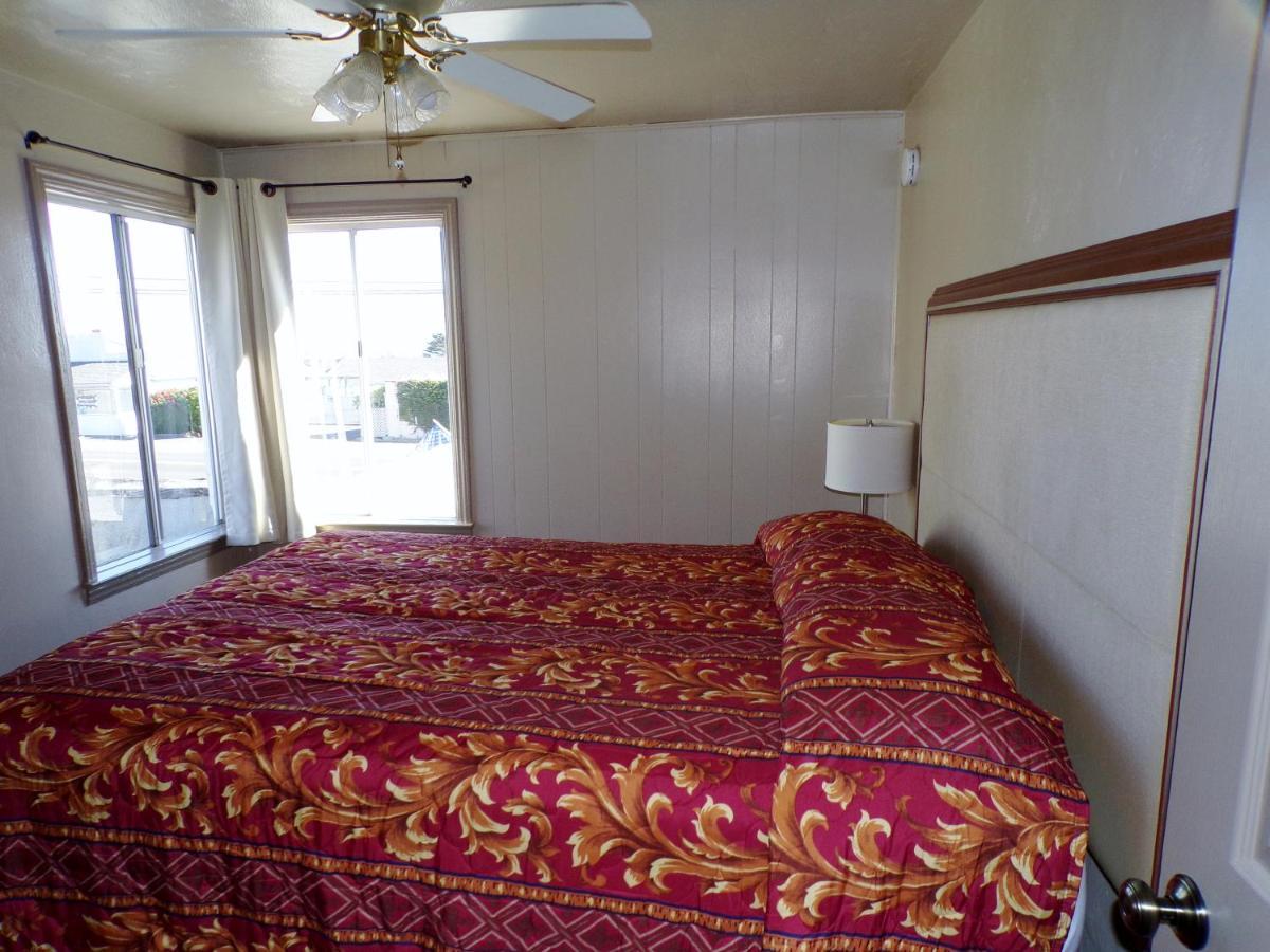 Cypress Tree Motel Каюкос Экстерьер фото